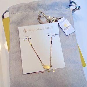 Kendra Scott 14 K gold Fern Pendant Necklace, New With Tags, never worn